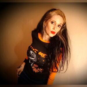 Halloween long sleeve tee Girls Sz 14/16